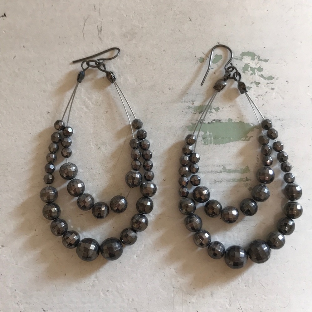 ** 5 for $25 deal ** Beaded teardrop earrings